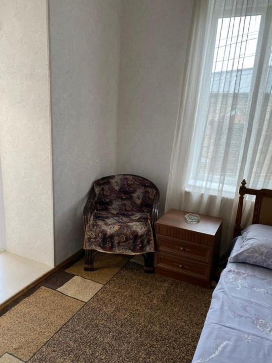Guesthouse Lilia &Wine Celler Telavi Ngoại thất bức ảnh