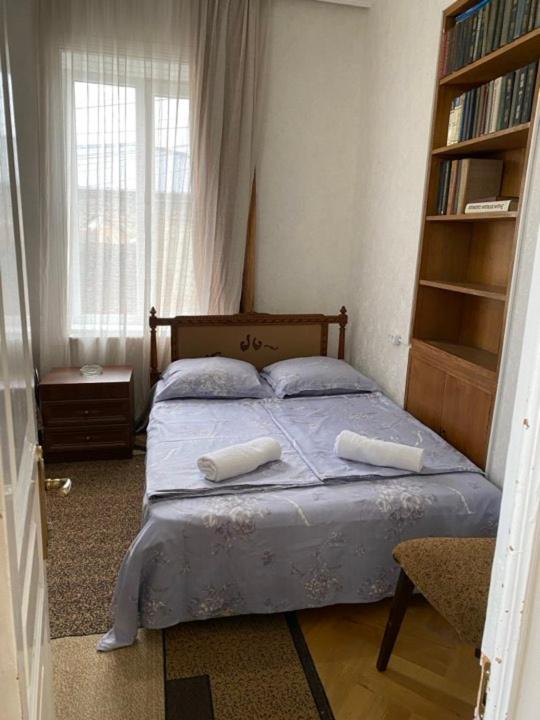 Guesthouse Lilia &Wine Celler Telavi Ngoại thất bức ảnh